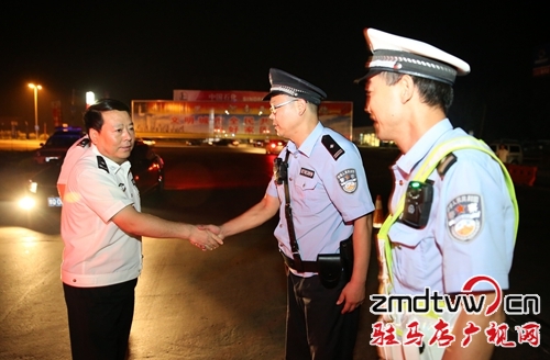 楊俊杰局長(zhǎng)夜查抗戰(zhàn)勝利70周年紀(jì)念活動(dòng)安保工作