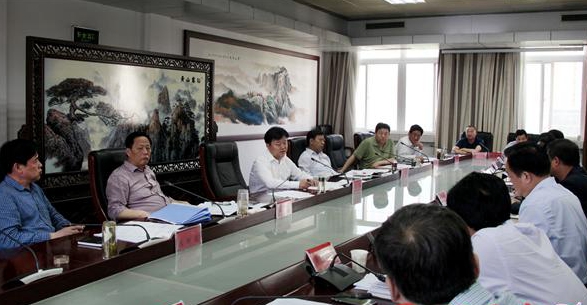 我市召開2015年市屬省重點建設(shè)項目推進(jìn)會