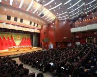 市政府副市長杜中強發(fā)表重要講話。市公安局在駐的黨委成員，武警、消防支隊主要領(lǐng)導(dǎo)及部分官兵，各縣公安局除值班之外的班子成員和股、所、隊、室負責(zé)同志，市區(qū)各派出所除值班之外的班子成員和中隊長、指導(dǎo)員以上民警，市局機關(guān)四部九支隊科級以上民警參加會議。