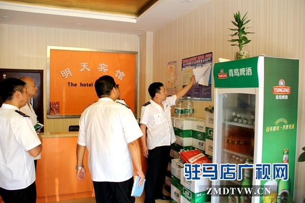 （圖一、檢查賓館衛(wèi)生監(jiān)督信息欄）.jpg