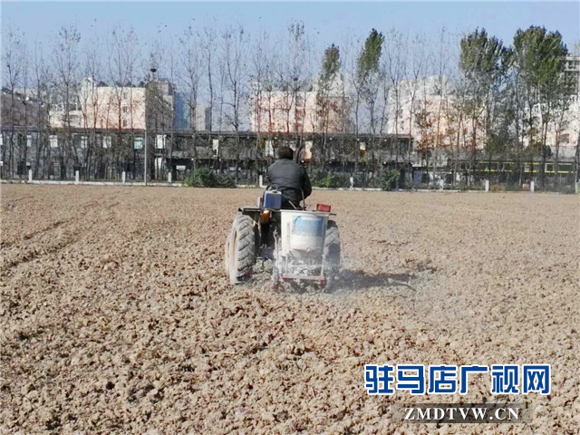 農業(yè)專家提醒:加快土壤晾曬 保證播種順利進行