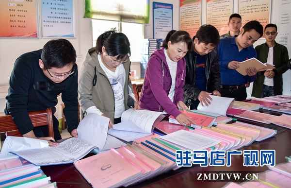 正陽縣永興鎮(zhèn)重點(diǎn)工作“逐村觀摩、整鄉(xiāng)推進(jìn)”活動(dòng)效果好