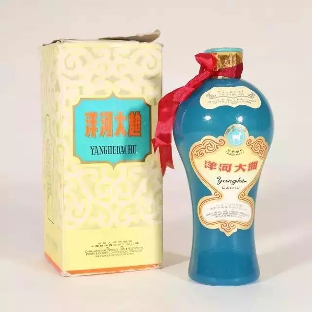 三十年前的名酒都長啥樣？看看就知道老了