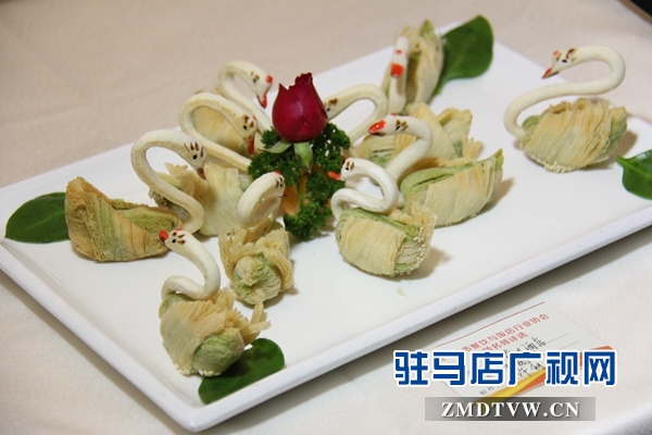 駐馬店市餐飲與飯店行業(yè)協(xié)會(huì)大師名師評審活動(dòng)舉辦