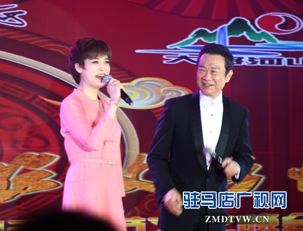 正陽(yáng)縣舉辦“粒粒花生香，濃濃故鄉(xiāng)情”主題元宵節(jié)晚會(huì)