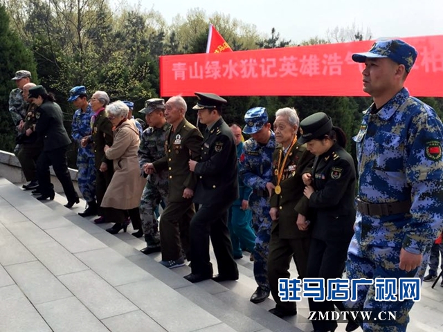 弘揚(yáng)先烈奉獻(xiàn)精神 爭做時代新青年