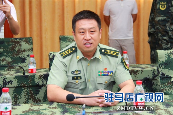 駐馬店市企業(yè)擁軍優(yōu)屬協(xié)會會長、青商會會長、鵬宇集團(tuán)創(chuàng)始人總裁朱新紅率隊開展八一建軍節(jié)慰問活動