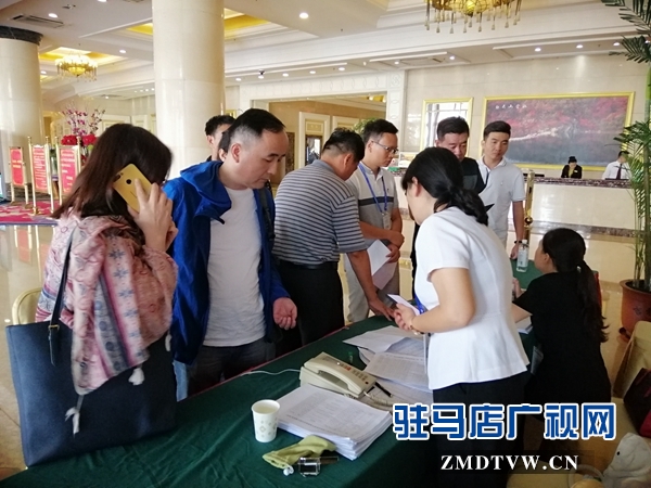 第二十二屆中國農(nóng)產(chǎn)品加工投洽會(huì)的參會(huì)客商陸續(xù)報(bào)到