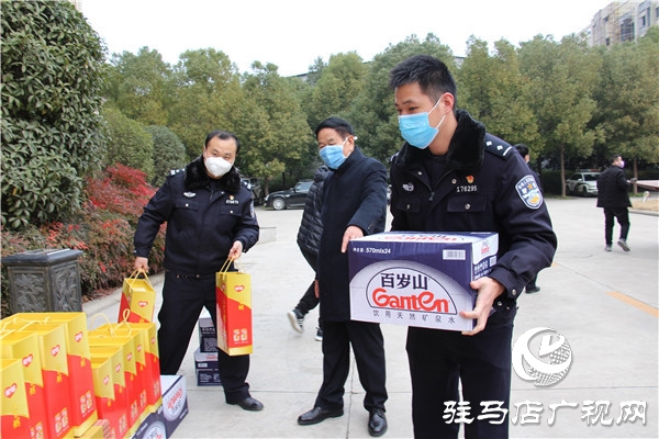 疫病無(wú)情人有情，齊心協(xié)力渡難關(guān)
