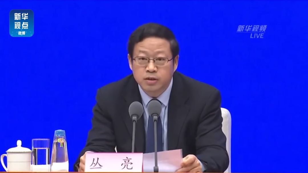 “?全國(guó)口罩企業(yè)復(fù)工率超過(guò)76%”……今天，這些重要消息值得關(guān)注！