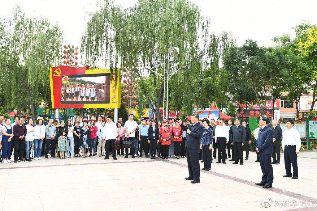習(xí)近平：脫貧、全面小康、現(xiàn)代化，一個(gè)民族也不能少