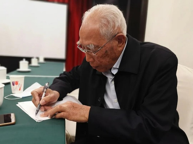 一生視玉米種子比命更重要，84歲的他獲“最美科技工作者”稱號