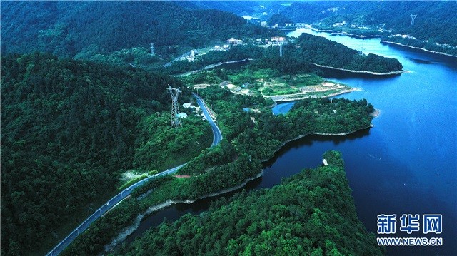 開(kāi)著汽車(chē)看鄉(xiāng)村丨路暢茅箭風(fēng)景美 生態(tài)旅游促振興