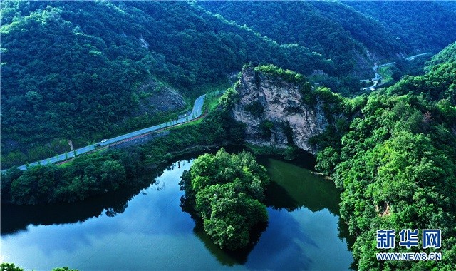 開(kāi)著汽車(chē)看鄉(xiāng)村丨路暢茅箭風(fēng)景美 生態(tài)旅游促振興
