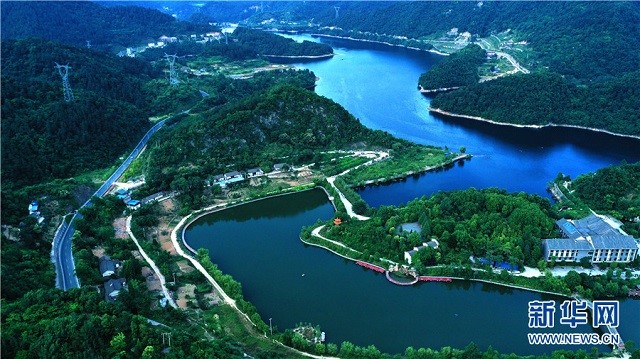 開(kāi)著汽車(chē)看鄉(xiāng)村丨路暢茅箭風(fēng)景美 生態(tài)旅游促振興