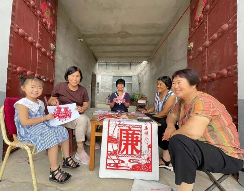 河南這些鄉(xiāng)村有了大變化！ 產(chǎn)業(yè)興、農(nóng)村美、農(nóng)民富的美麗畫(huà)卷正徐徐展開(kāi)