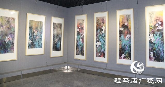 楊樹玉書畫作品展座談會在駐馬店市文化館舉行