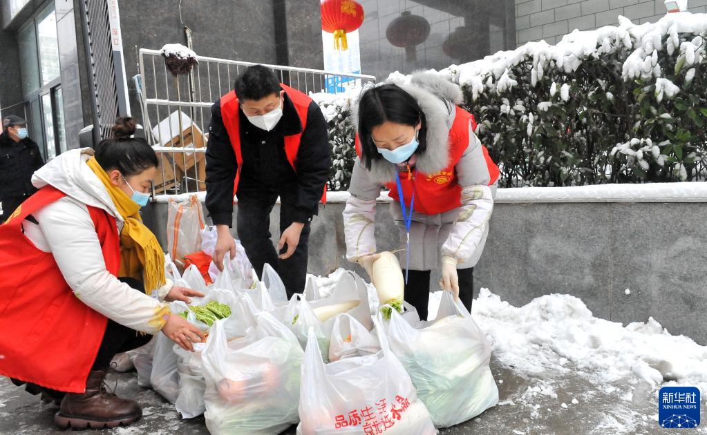 奮進新征程 建功新時代｜“人民至上、生命至上”——抗擊世紀(jì)疫情彰顯“中國之治”優(yōu)勢