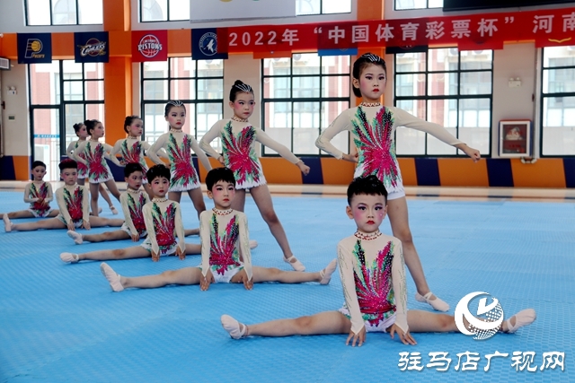 駐馬店市幼兒園參加“奔跑吧·少年”2022年“中國(guó)體育彩票杯”河南省幼兒基本體操錦標(biāo)賽——連續(xù)11次蟬聯(lián)一等獎(jiǎng)