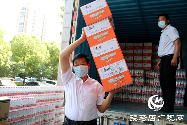 攜手戰(zhàn)“疫”！多家愛心單位捐贈抗疫物資