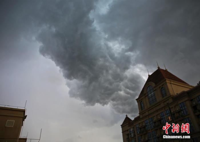 進(jìn)入雷電天氣高發(fā)期，如何才能有效防雷？