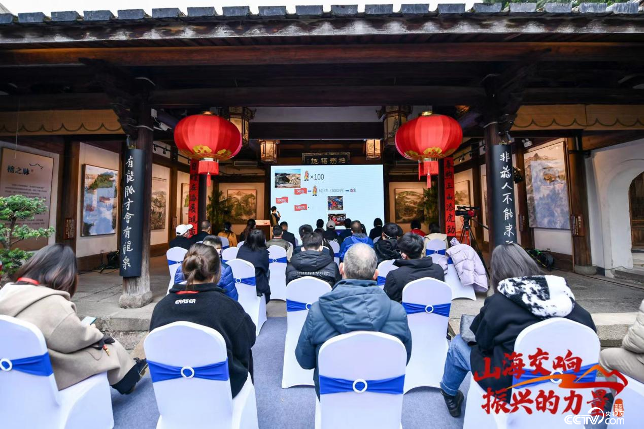 發(fā)揮融媒傳播優(yōu)勢(shì) 推動(dòng)黨的二十大精神進(jìn)基層、進(jìn)企業(yè)