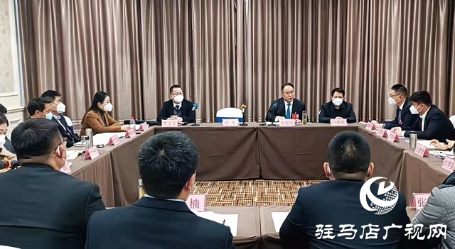 兩會時間｜駐馬店市政協(xié)委員分組討論《政府工作報告》和計劃、財政報告