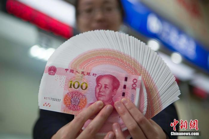 住戶存款減少1.2萬億元，消費大漲，錢去哪了？