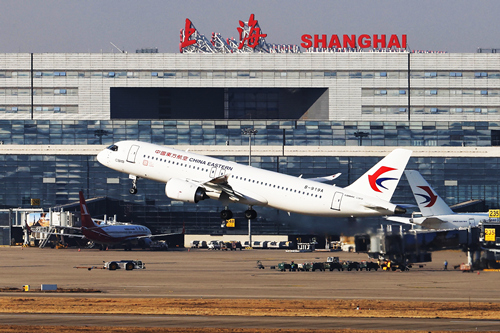 購(gòu)機(jī)100架 國(guó)產(chǎn)大飛機(jī)C919單筆最大訂單落地