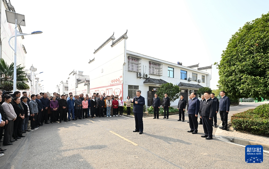 習(xí)近平在湖北考察時強調(diào) 鼓足干勁奮發(fā)進(jìn)取 久久為功善作善成 奮力譜寫中國式現(xiàn)代化湖北篇章