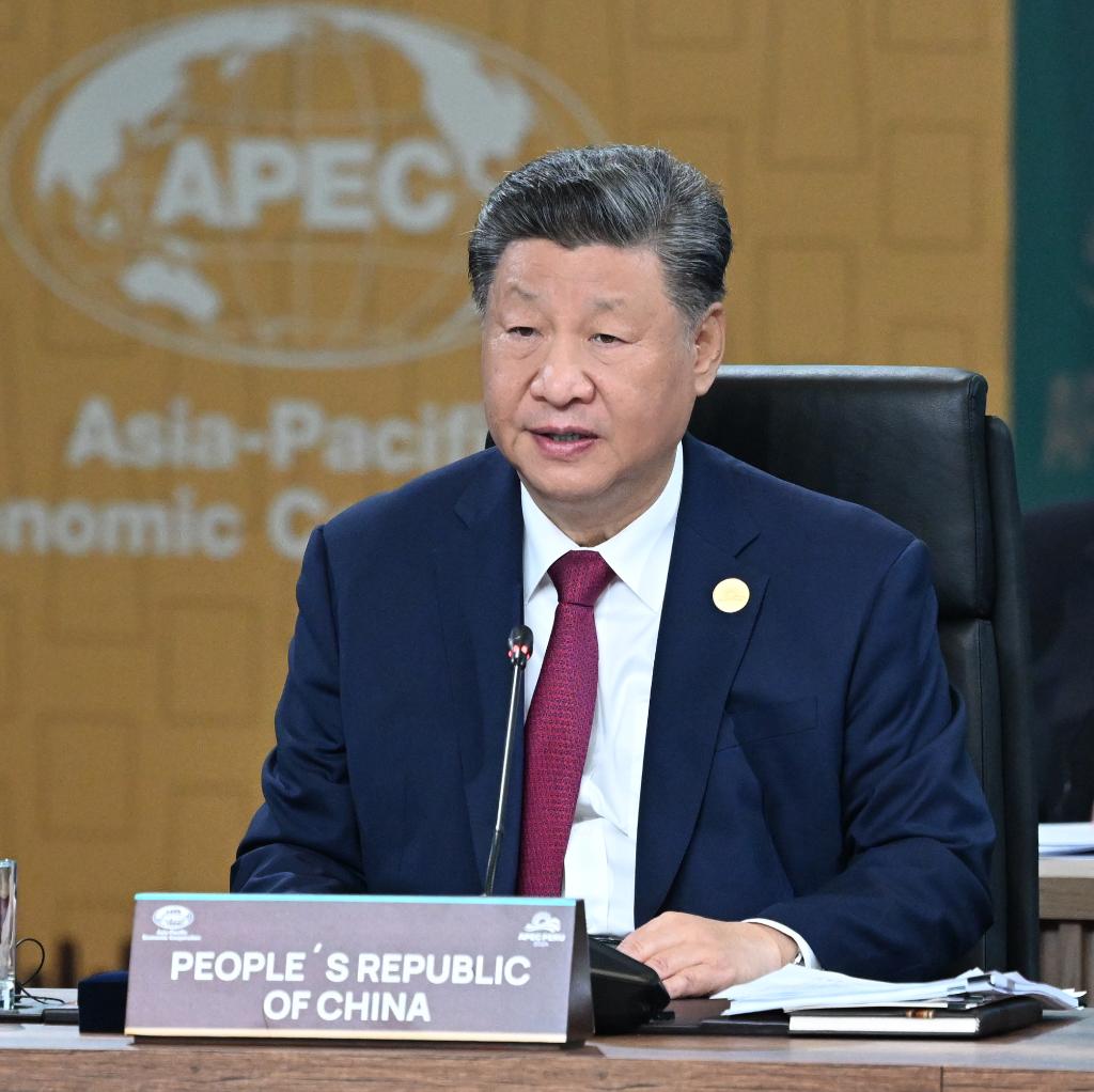 高清大圖丨行程滿滿！習(xí)近平主席出席APEC會議