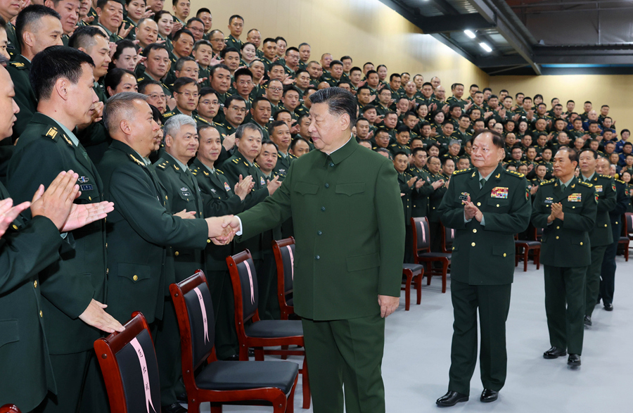 習(xí)近平在視察信息支援部隊時強調(diào) 努力建設(shè)一支強大的現(xiàn)代化信息支援部隊 推動我軍網(wǎng)絡(luò)信息體系建設(shè)跨越發(fā)展