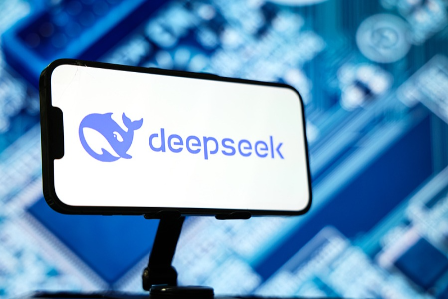 普通用戶不用花錢學(xué)！DeepSeek火了 “網(wǎng)課”泛濫如何甄別？