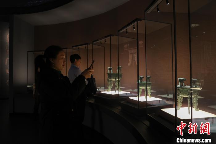 酒可溫、食可蒸：商代青銅器也有現(xiàn)代“黑科技”