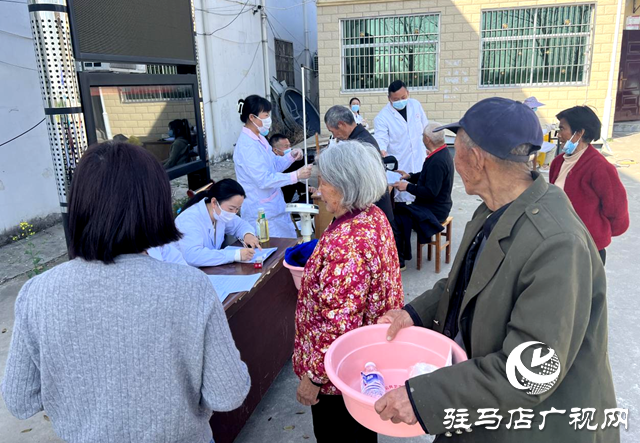 驛城區(qū)朱古洞鄉(xiāng)：巡診引領(lǐng)健康路 貼心服務(wù)暖人心