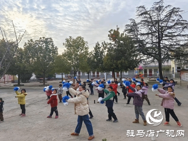 駐馬店職業(yè)技術學院教師教育學院開展美育浸潤下鄉(xiāng)支教活動