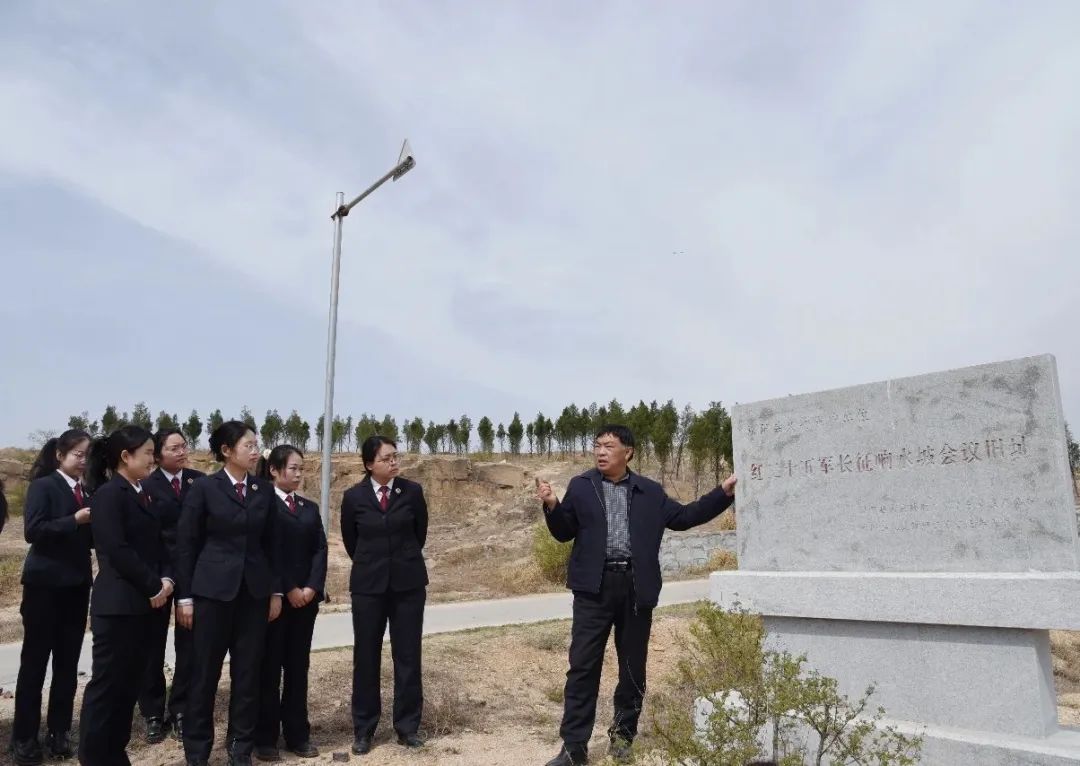 泌陽縣人民檢察院開展“追尋紅色足跡 賡續(xù)檢察初心”主題活動