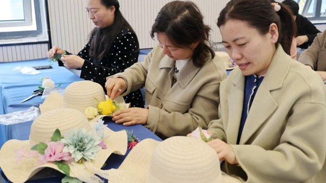 駐馬店市中心醫(yī)院開展“跟黨奮進新征程，巾幗建功新時代”繽紛三月系列活動
