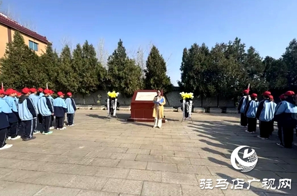 緬懷革命先烈 傳承紅色基因——平輿六中開展清明節(jié)主題教育活動(dòng)