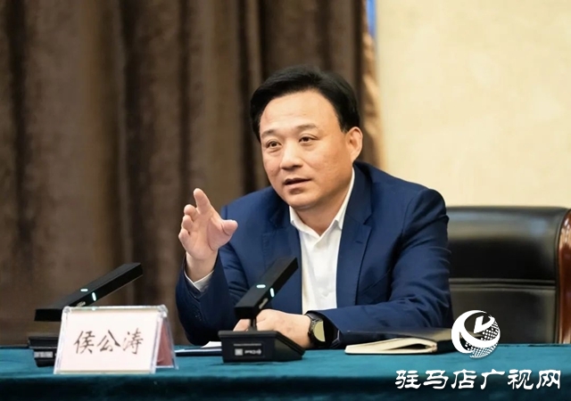 西平縣召開民營企業(yè)家座談會