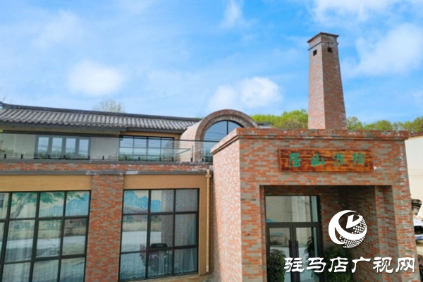 嵖岈山鎮(zhèn)產(chǎn)業(yè)賦能促發(fā)展 擘畫鄉(xiāng)村振興美好藍(lán)圖
