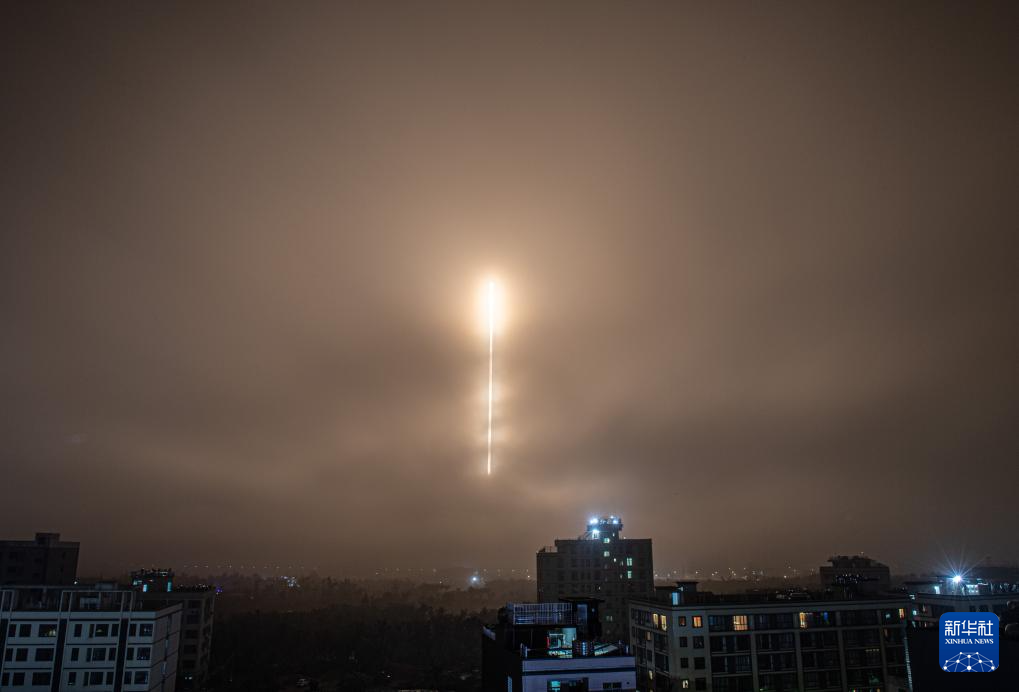 我國(guó)成功發(fā)射衛(wèi)星互聯(lián)網(wǎng)低軌衛(wèi)星