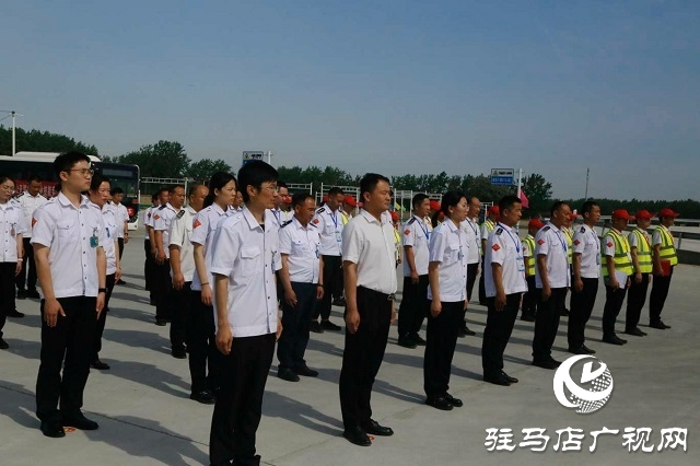 新蔡縣舉行2025年第三屆公交駕駛員職業(yè)技能競(jìng)賽