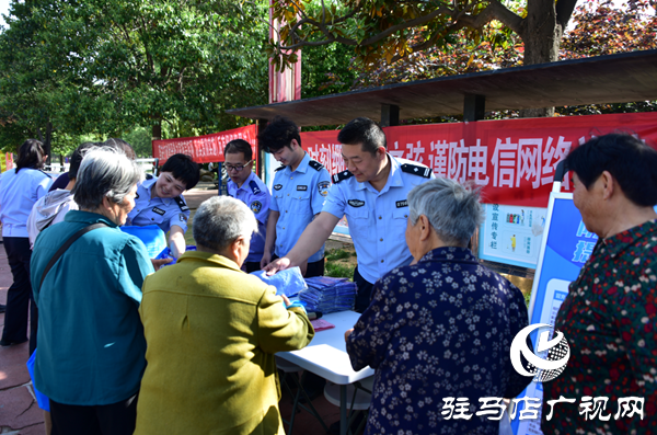 平輿縣公安局開展《反有組織犯罪法》宣傳活動效果顯著 