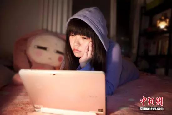熬夜會(huì)使人變傻？這些傷害，不可逆