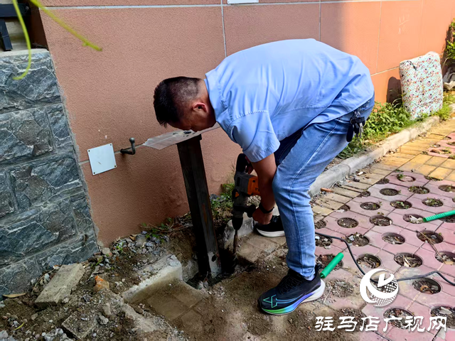 充電樁引發(fā)糾紛 確山縣生產(chǎn)街社區(qū)調(diào)解護和諧