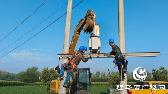 國網(wǎng)確山縣供電公司：凌晨施工保灌溉電力及時解旱情