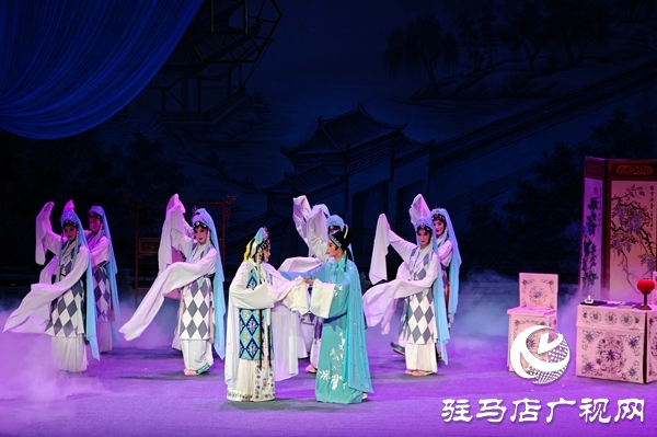 黃河戲劇節(jié)經(jīng)典豫劇《必正與妙?！妨料嗥捷浛h文化藝術(shù)中心