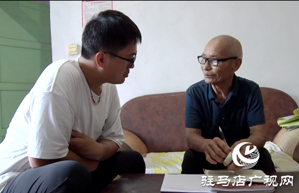  74歲老人孫大?。河弥嗅t(yī)絕技守護(hù)鄉(xiāng)親抗蛇毒之傷