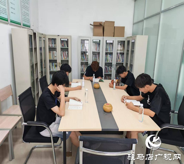 驛城區(qū)古城街道：暑期書香潤心田 青春閱讀正當(dāng)時(shí)